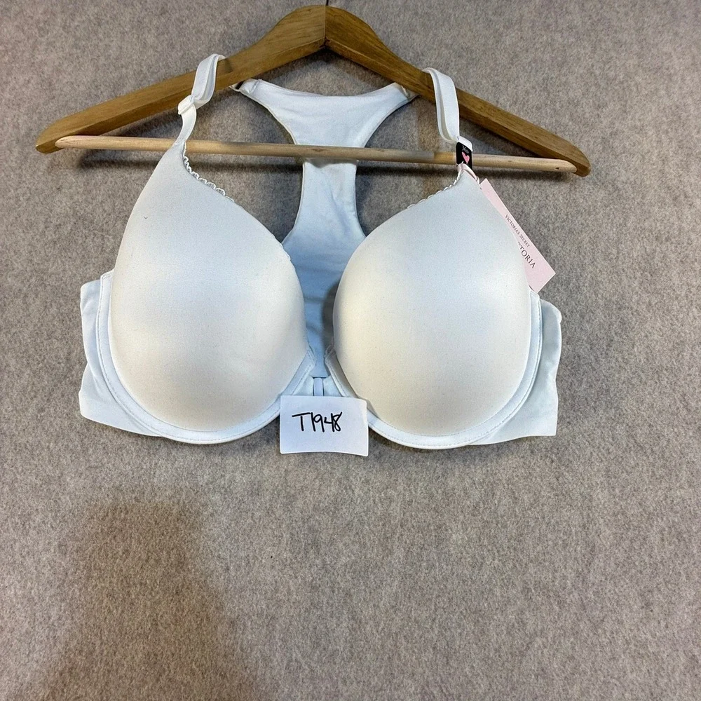 Victorias Secret Body by Victoria Push Up Bra White Racerback Close 36D nwt
